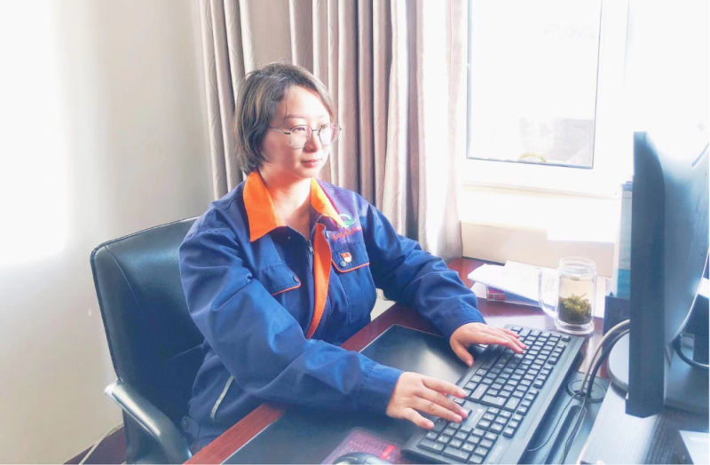 省物產(chǎn)集團(tuán)黨務(wù)工作者、先進(jìn)模范持續(xù)熱議黨的二十大精神（二）