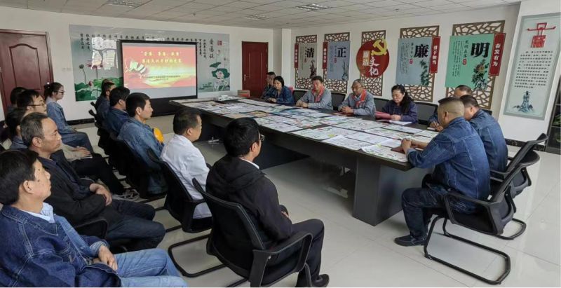 物產(chǎn)工投公司紀委舉辦&ldquo;崇廉、尊廉、敬廉&rdquo; 廉潔文化手抄報評比活動